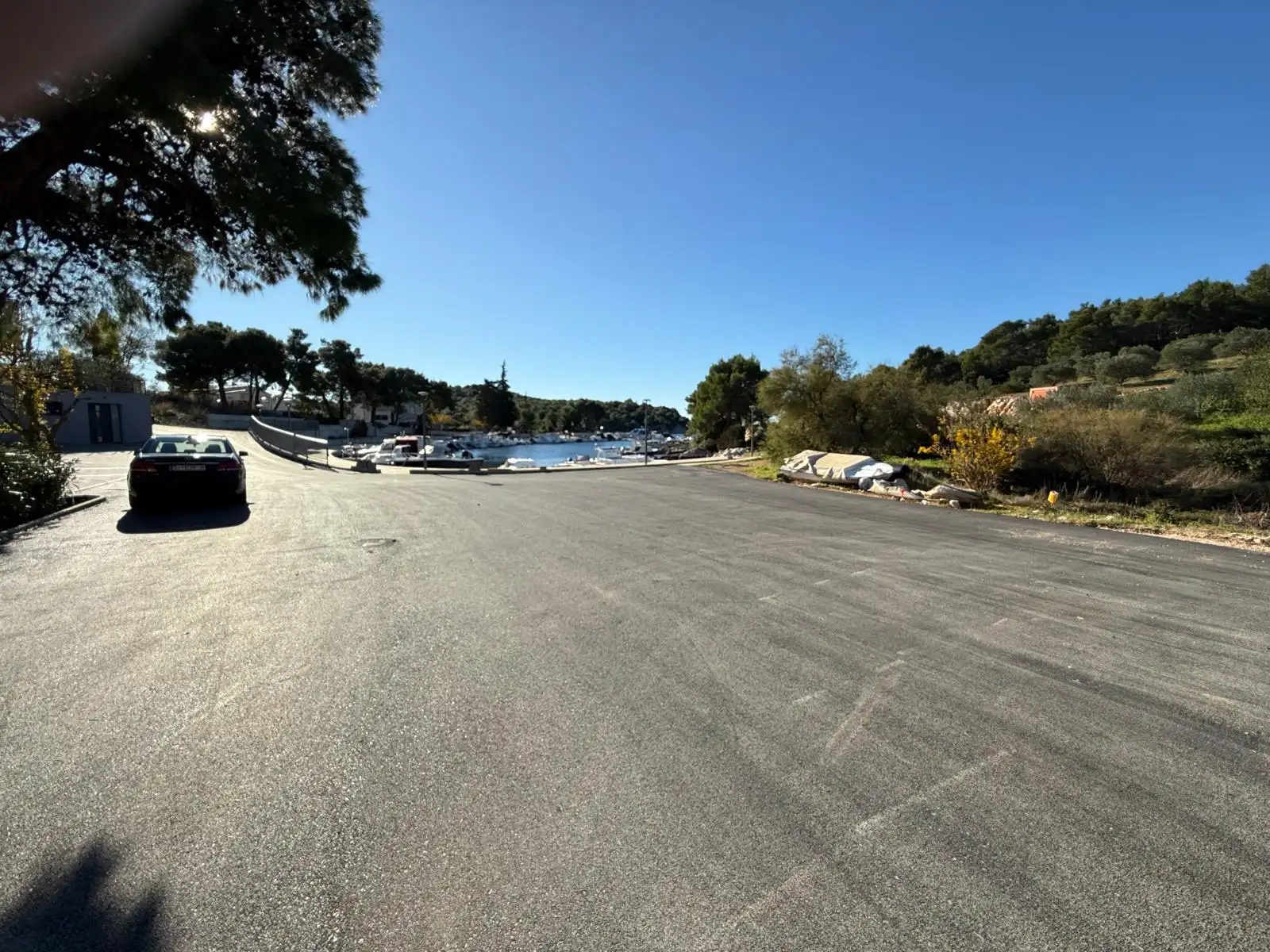 Parkflächen in Tribunj Sovlje